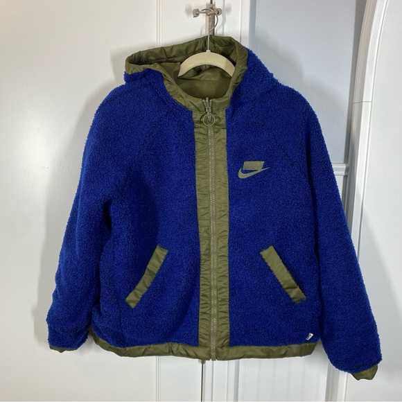 Nike Sportswear‎ NSW Sherpa Women's Reversible Jacket blue and green size small - Picture 1 of 8